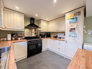 Photo 18- click for photo gallery